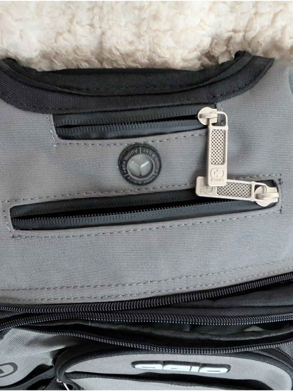 OGIO Techspecs Street Backpack Gray Black Laptop Sleeve Microsoft Advisor Bag